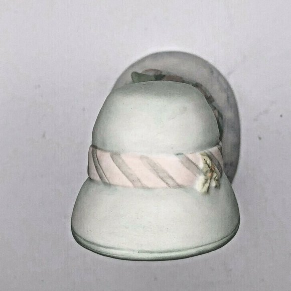 Vintage 1988 Precious Moments December 110116 Porcelain Figurine Enesco - Picture 6 of 6